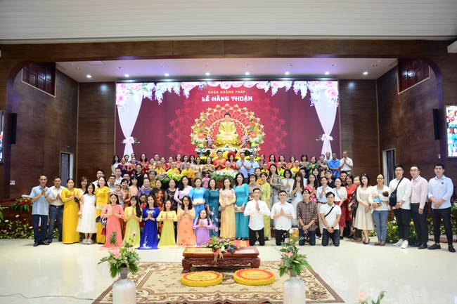 The Wedding Ceremony at the pagoda