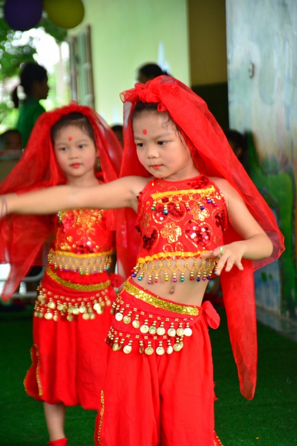 Mid-Autumn Festival at Tay Khanh Pagoda, Thai Binh