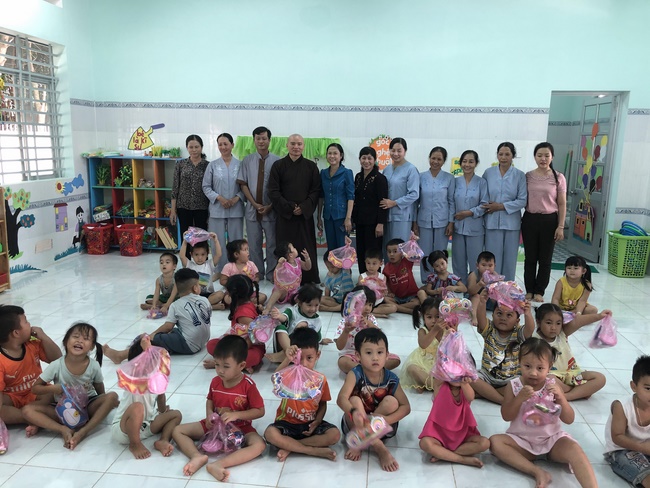 Mid-Autumn Festival at Suoi Ngo, Tay Ninh