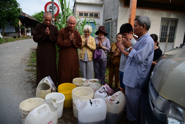 The rite praying for rebirth in Vinh Long