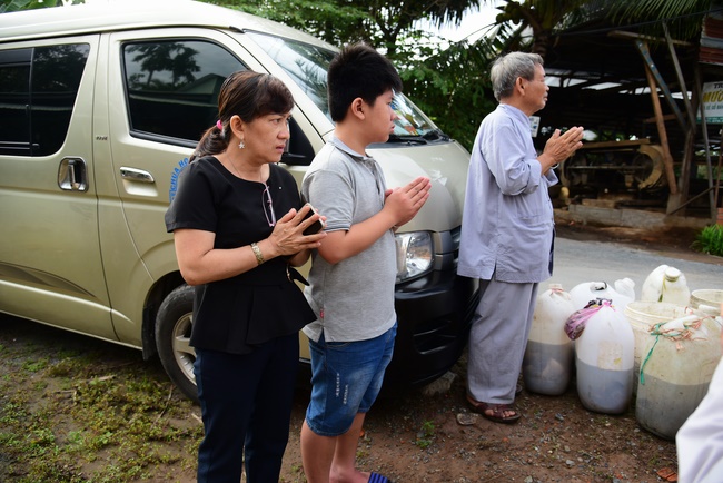 The rite praying for rebirth in Vinh Long