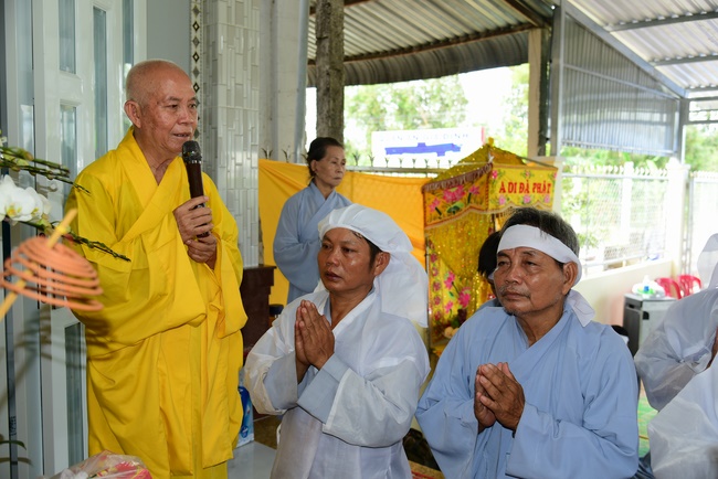 The rite praying for rebirth in Vinh Long