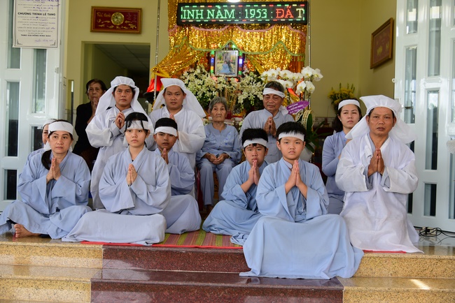 The rite praying for rebirth in Vinh Long