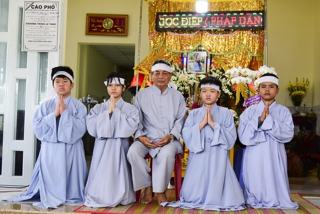 The rite praying for rebirth in Vinh Long