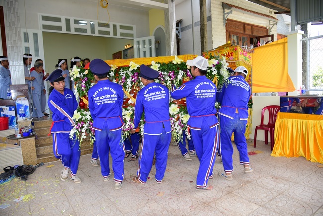 The rite praying for rebirth in Vinh Long