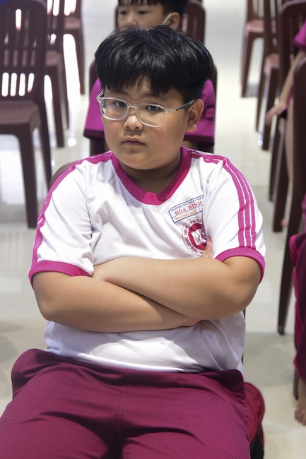 Visiting Hoang Phap Pagoda of Hoa Binh Primary School - Secondary School - High School in Tan Phu.