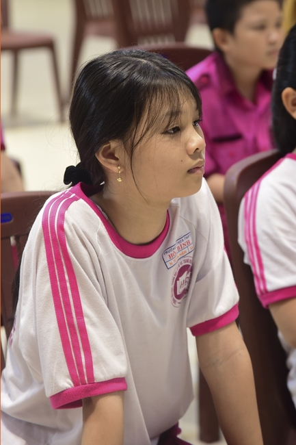 Visiting Hoang Phap Pagoda of Hoa Binh Primary School - Secondary School - High School in Tan Phu.