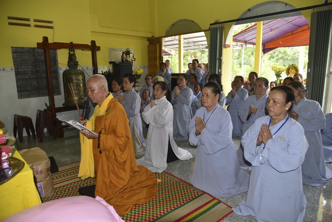 Cúng dường Tam bảo và lễ cầu siêu chùa An Sơn, Quảng Ngãi