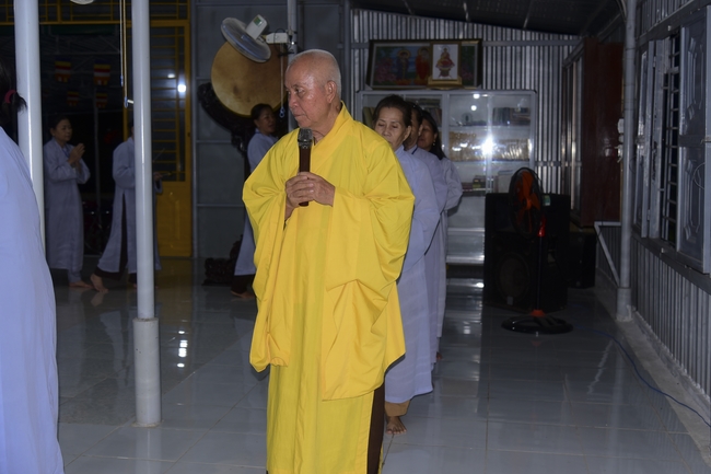 Cúng dường Tam bảo chùa Vĩnh Pháp và phóng sinh biển Nha Trang