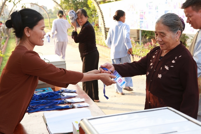 One-day Retreat at Dong Cao Pagoda.