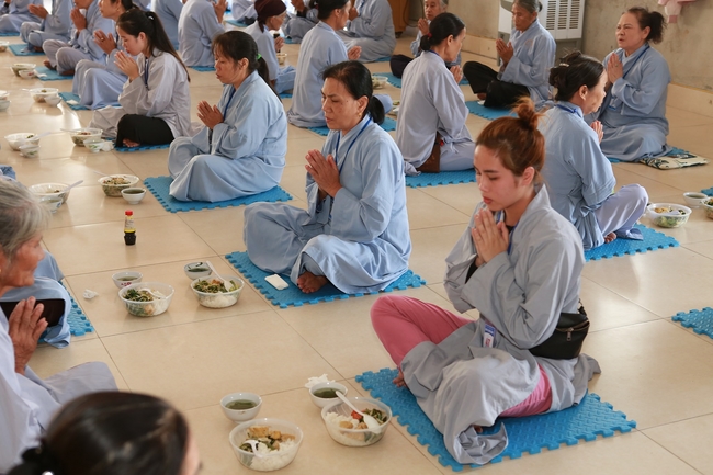 One-day Retreat at Dong Cao Pagoda.