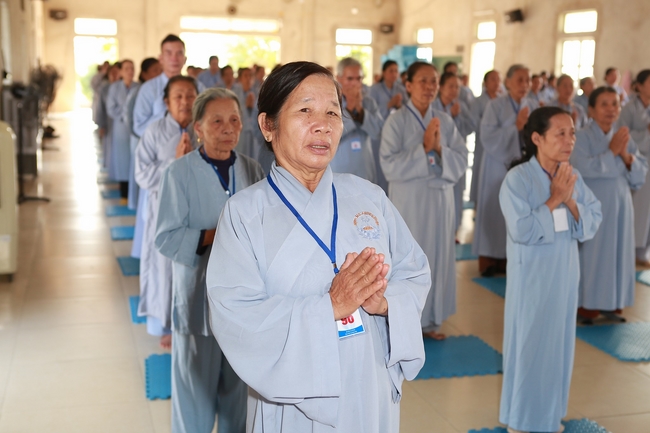 One-day Retreat at Dong Cao Pagoda.