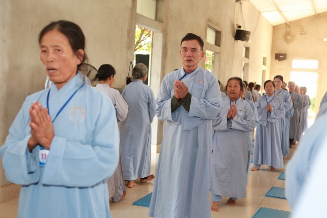One-day Retreat at Dong Cao Pagoda.