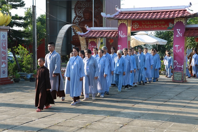 One-day Retreat at Dong Cao Pagoda.
