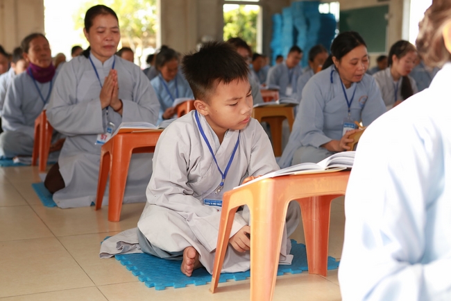 One-day Retreat at Dong Cao Pagoda.