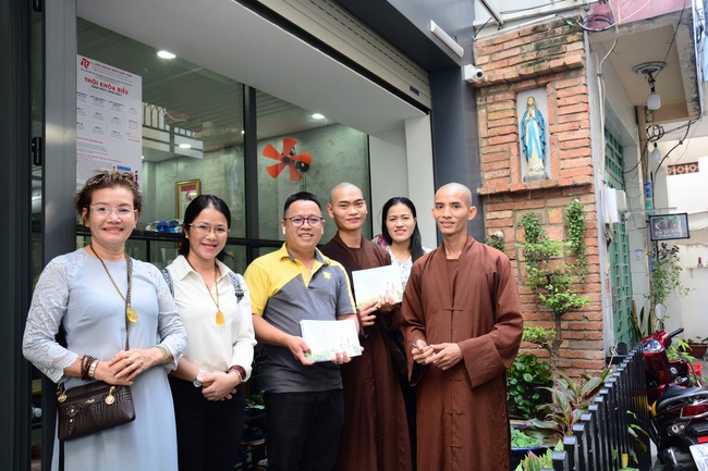 Donating books to Schools in HCMC