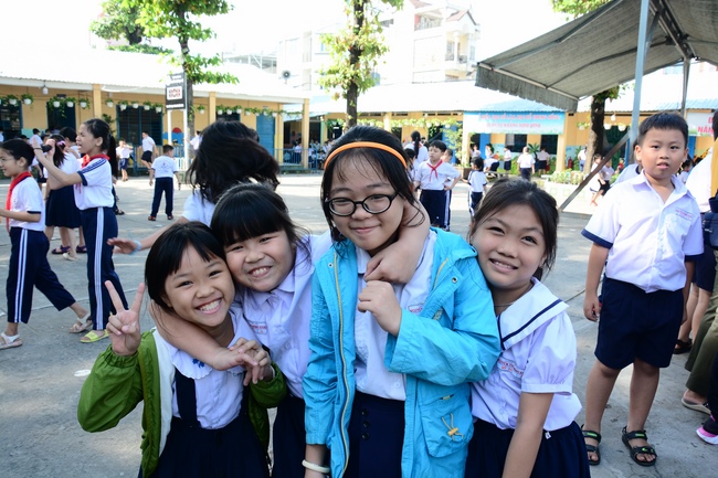Donating books to Schools in HCMC
