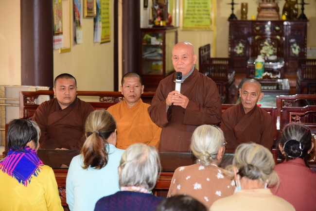 The 2nd trip of flood relief in the central area.