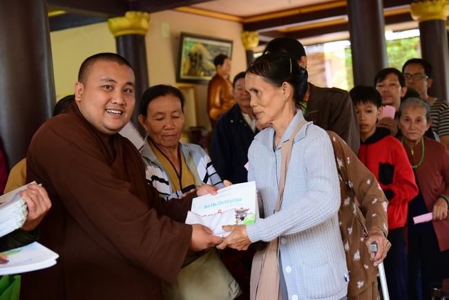 The 2nd trip of flood relief in the central area.