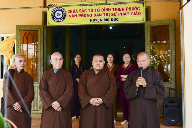 The 2nd trip of flood relief in the central area.