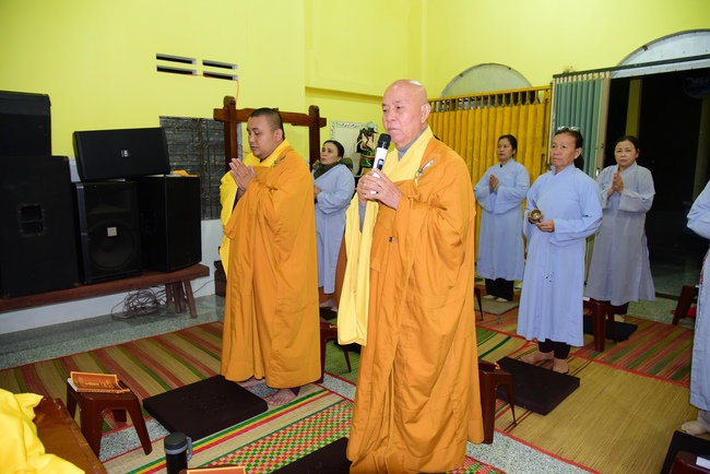 The 2nd trip of flood relief in the central area.