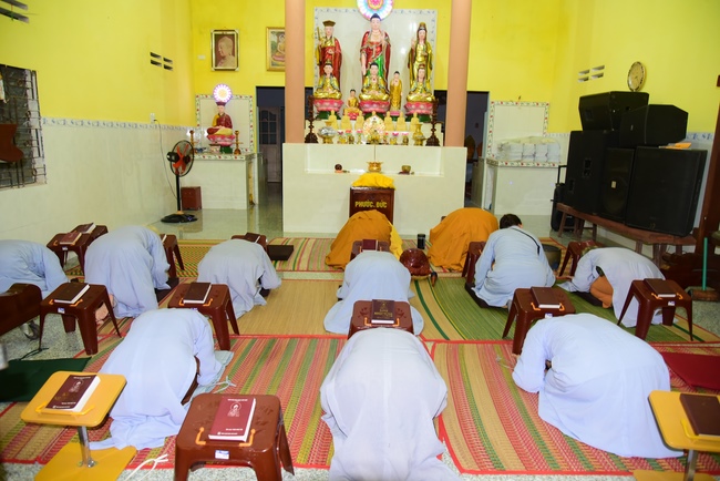 The 2nd trip of flood relief in the central area.