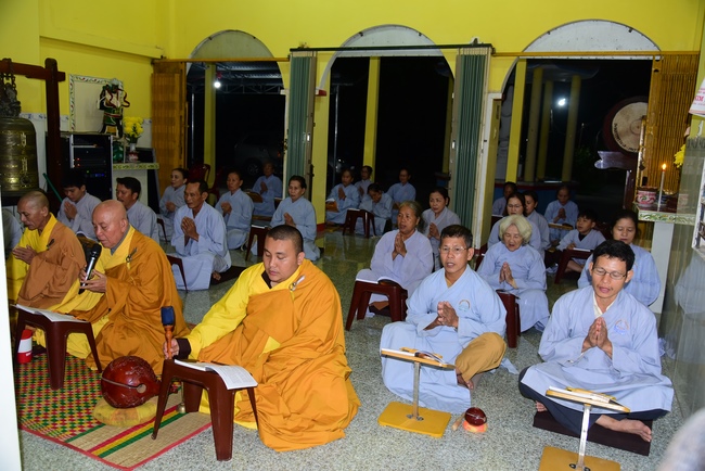 The 2nd trip of flood relief in the central area.