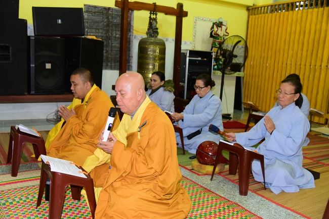 The 2nd trip of flood relief in the central area.