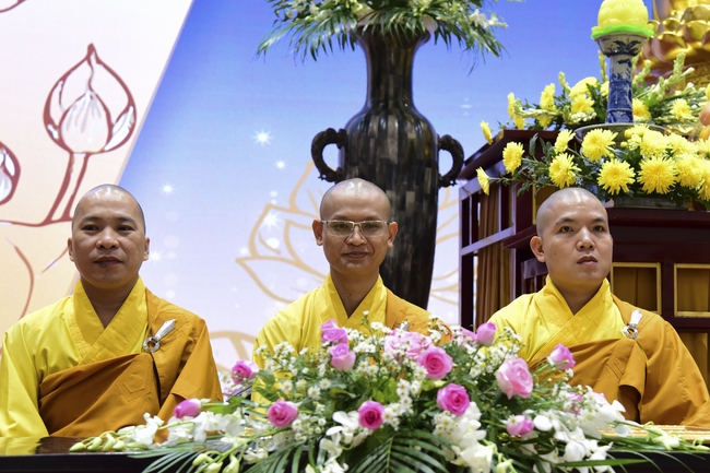 The Wedding Ceremony at the pagoda