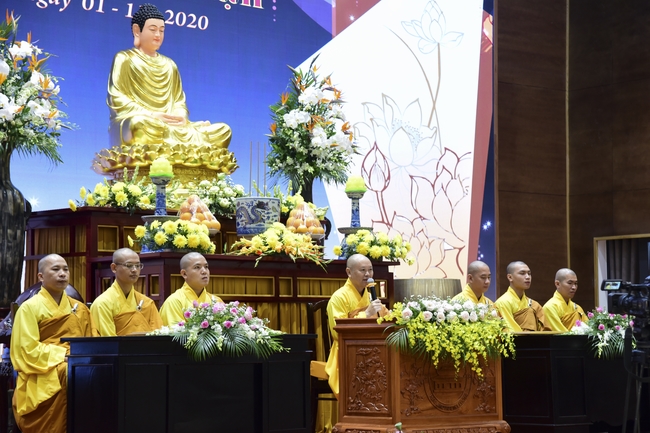 The Wedding Ceremony at the pagoda