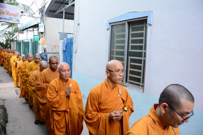 The rite offering for Monks in Can Tho City