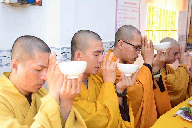 The rite offering for Monks in Can Tho City