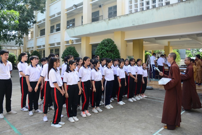 The program donating Book in Tien Giang