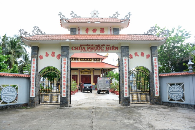 The program donating Book in Tien Giang