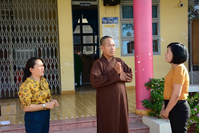 The program donating Book in Tien Giang
