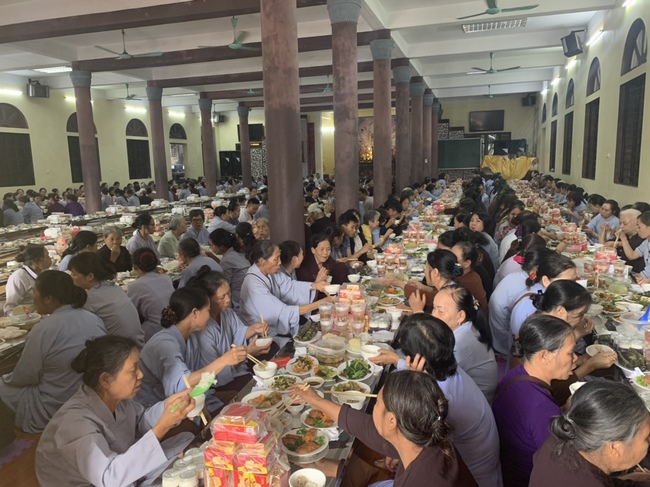 Lễ húy kỵ Cố Đại lão HT. Ngộ Chân Tử chùa Hòa Phúc