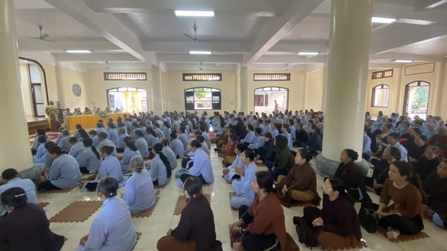 The Founder 's death anniversary at Tây Khánh Pagoda in Thái Bình Province