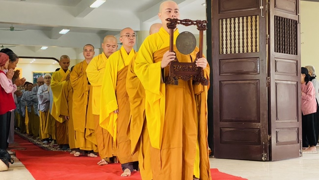 The Founder 's death anniversary at Tây Khánh Pagoda in Thái Bình Province