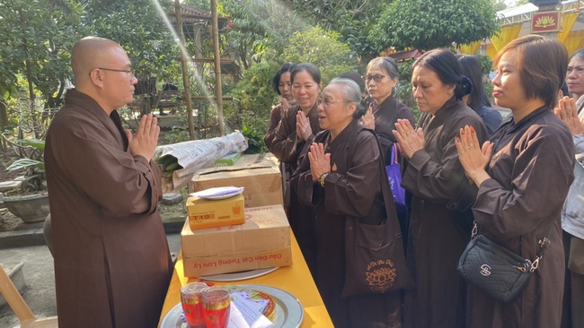 The Founder 's death anniversary at Tây Khánh Pagoda in Thái Bình Province