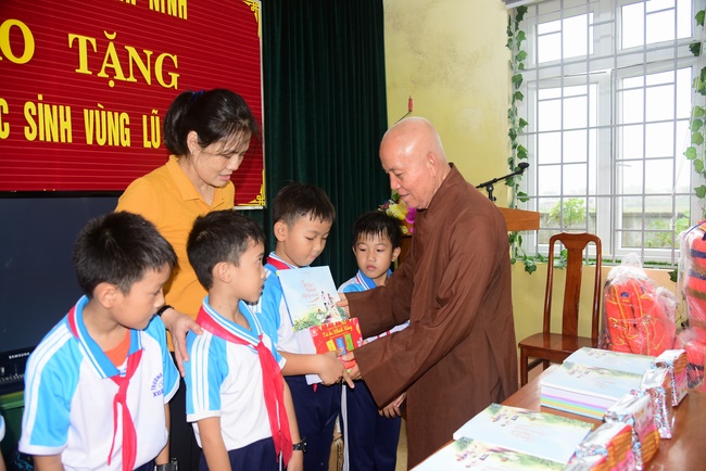 Flood relief trip in Central Vietnam