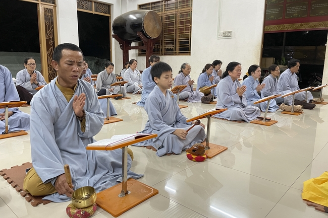 Repentant Ceremony at Dang Phap Pagoda, Binh Phuoc