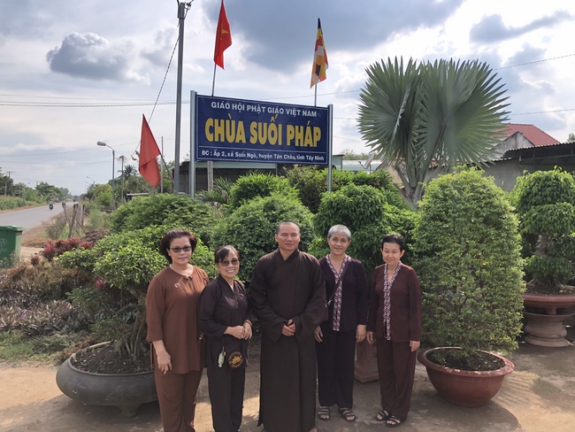 Repentant Ceremony at Suoi Phap Pagoda, Tay Ninh