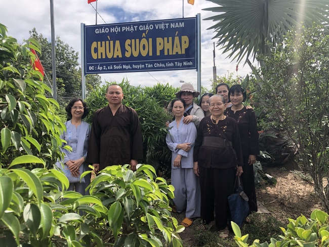 Repentant Ceremony at Suoi Phap Pagoda, Tay Ninh