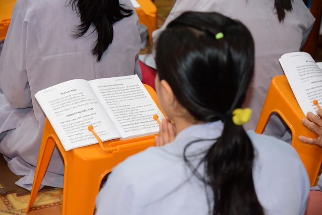 Repentant Ceremony at Minh Chat vihara  and offering Phuoc Long pagoda in Can Tho