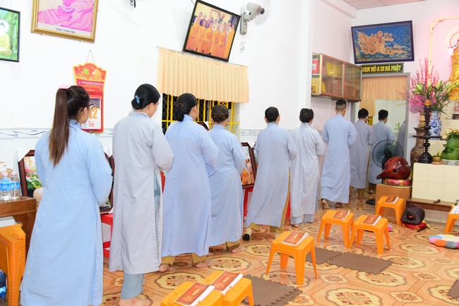 Repentant Ceremony at Minh Chat vihara  and offering Phuoc Long pagoda in Can Tho