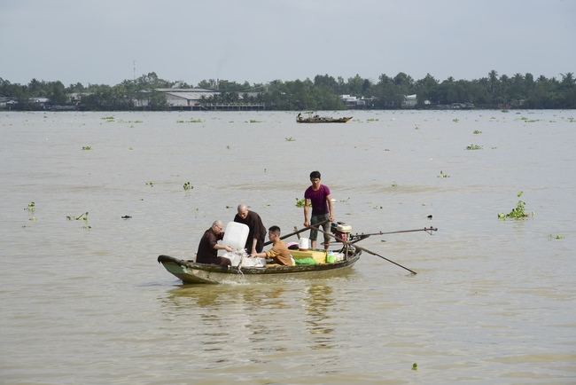 Repentant Ceremony at Minh Chat vihara  and offering Phuoc Long pagoda in Can Tho