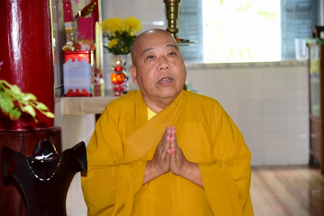 Repentant Ceremony at Minh Chat vihara  and offering Phuoc Long pagoda in Can Tho