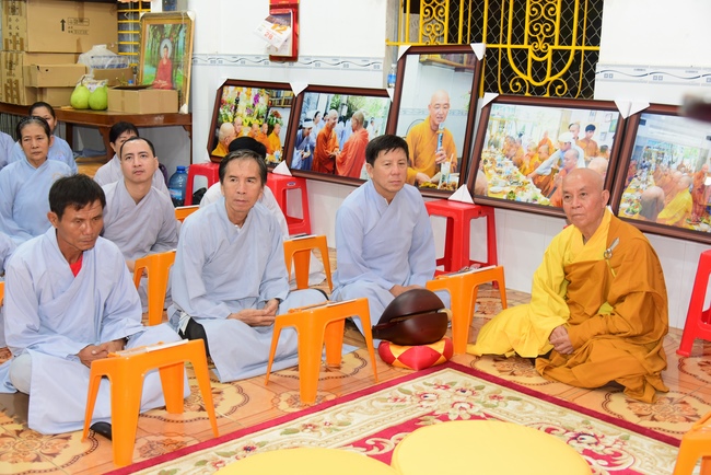 Repentant Ceremony at Minh Chat vihara  and offering Phuoc Long pagoda in Can Tho