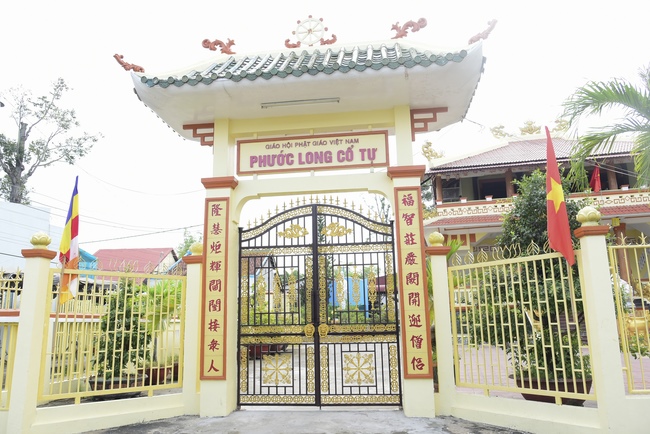 Repentant Ceremony at Minh Chat vihara  and offering Phuoc Long pagoda in Can Tho