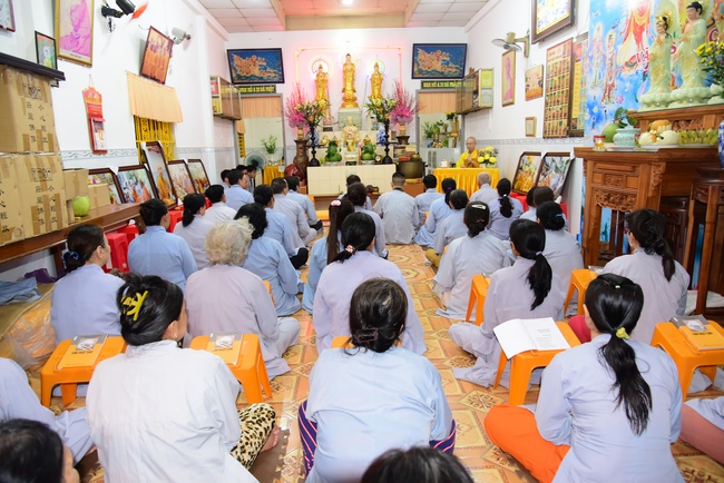 Repentant Ceremony at Minh Chat vihara  and offering Phuoc Long pagoda in Can Tho
